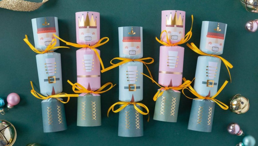 Christmas * | My Mind'S Eye Nutcracker Christmas Crackers